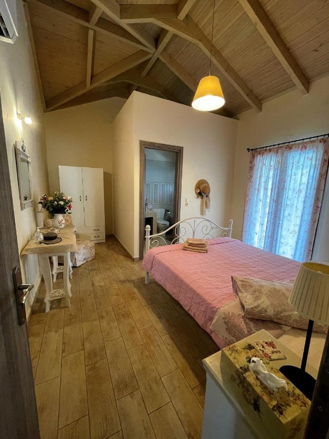 Villa Cottage Kantrillies Fokata Eksteriør billede
